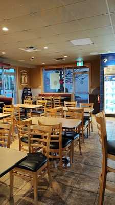 Dairy Queen Grill & Chill