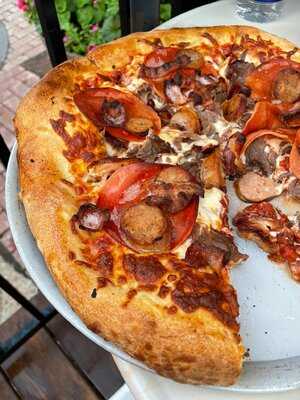 Attaboy, Pizzeria De Quartier