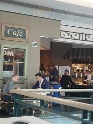 Sunterra Market, Commerce Place