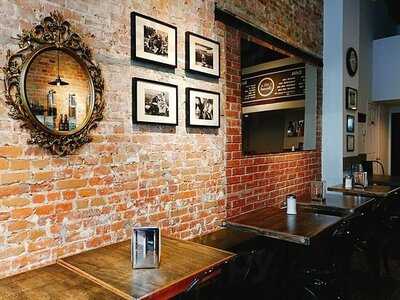 Cafe De Mercanti- Old Montreal