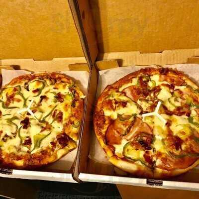 The Original Royal Pizza