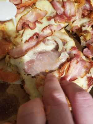 Santa Lucia Pizza Winnipeg