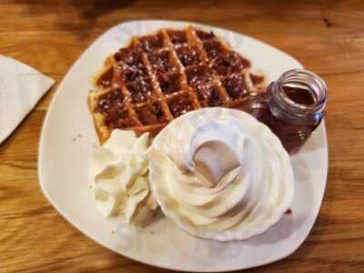 Chocoberry Dessert House