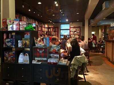 Randolph Pub Ludique Quartier Latin