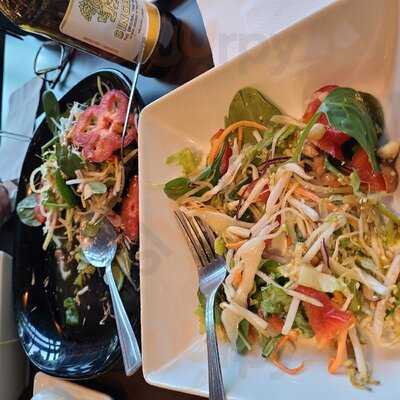 Hoang Long Casual Fare