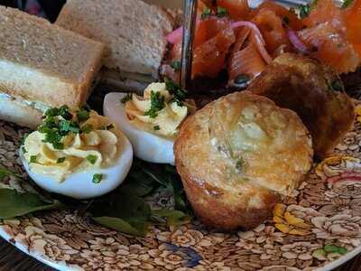 Salon De The Cardinal