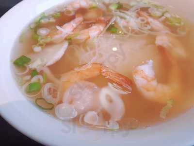 Ipho' Vietnamese Restaurant