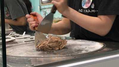 Sweet Tooth Icecream