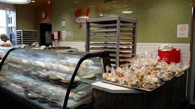 Valerio's Tropical Bakeshop