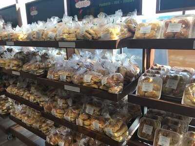 Valerio's Tropical Bakeshop