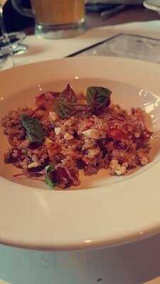 Thursday's Bar And Bistro