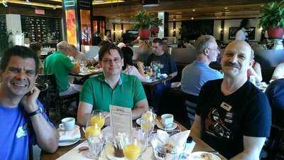 Thursday's Bar And Bistro