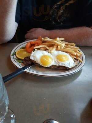 Starlite Restaurant & Bar