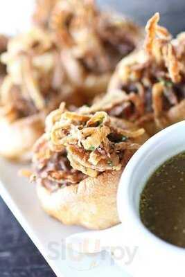 Ceili's Modern Irish Pub Royal Oak