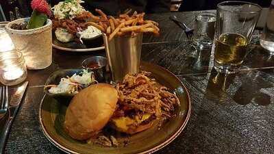 Lexington Smokehouse And Bar