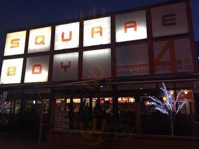 Square-boy Drive-in