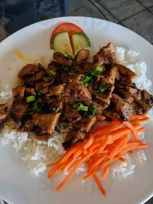 Ha Tien Vietnamese Restaurant