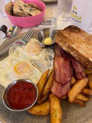 Oeb Breakfast Co. - Kelly Ramsey