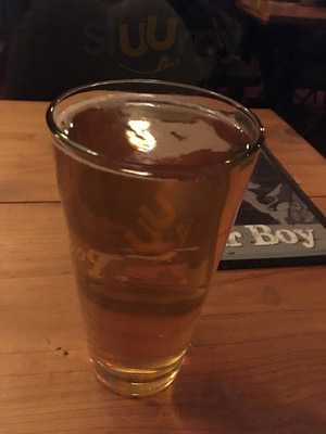 Pour Boy Pub
