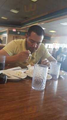 Royal Fork Buffet Restaurant