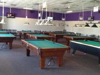 Crazy 8 Billiards & Lounge