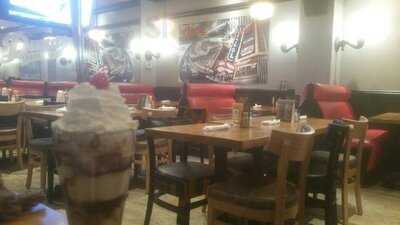 Dunn's Famous Express