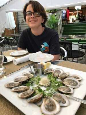 Veloute Bistro At Palace Pier