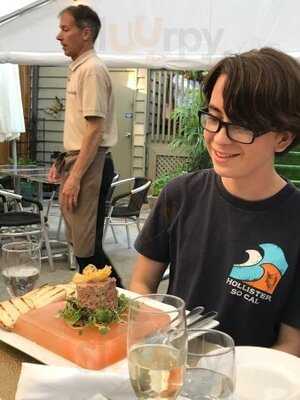 Veloute Bistro At Palace Pier