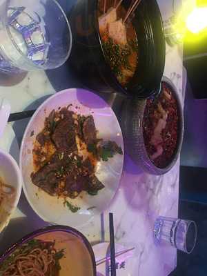 0755 Restaurant & Lounge