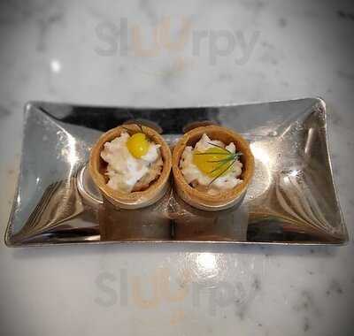 Lobby Lounge At Shangri-la Hotel Toronto