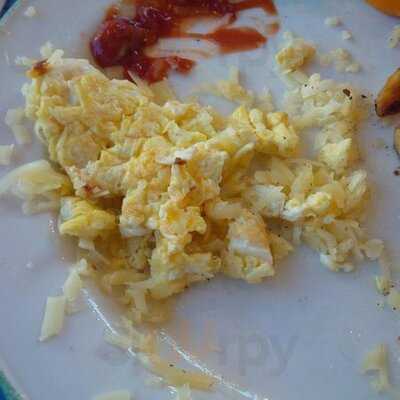 Cora Breakfast And Lunch