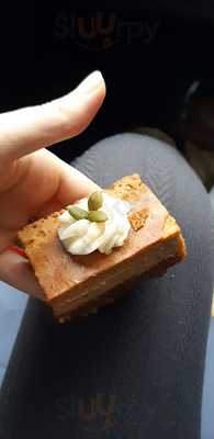 Strawberry Blonde Bakery