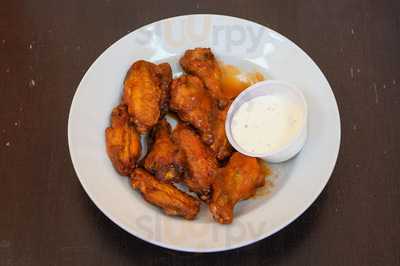 Manie's Pizzeria & Greek Cuisine