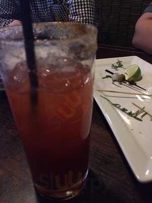 Shoeless Joe's Sports Grill - Mississauga Amc