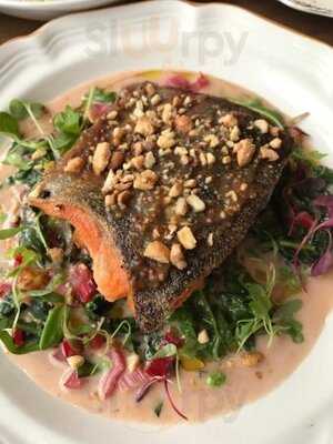 Lamesa Filipino Kitchen