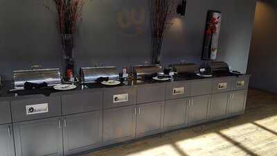 East75 Restaurant And Lounge