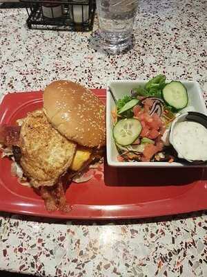 Red Robin Gourmet Burgers