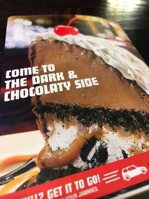 Red Robin Gourmet Burgers