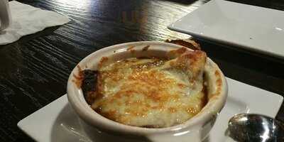 Red Robin Gourmet Burgers