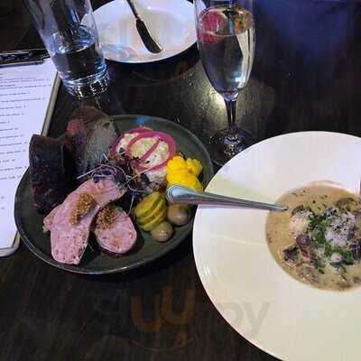 Brownstone Restaurant