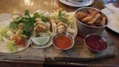 Sociable Kitchen & Tavern