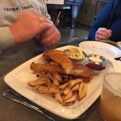 Sociable Kitchen & Tavern