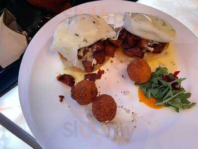 Poached Breakfast Bistro