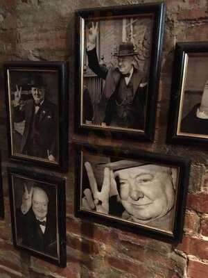 Sir Winston Churchill Pub Complex