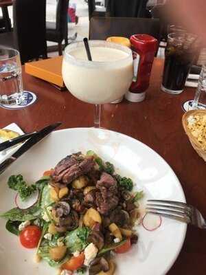 Blue Cactus Bar & Grill