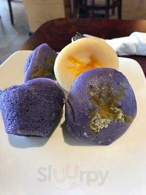 Kumare Restaurant & Bakery