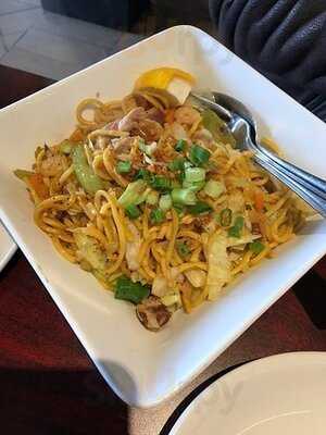 Kumare Restaurant & Bakery