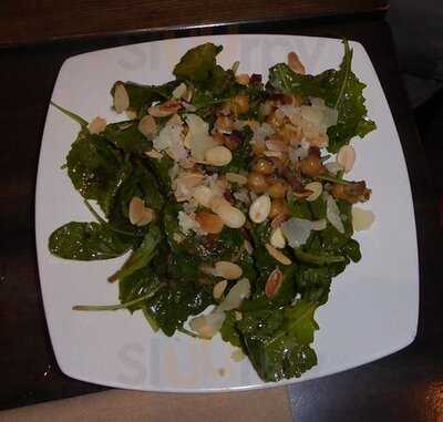 Barra Fion Tapas & Barrel