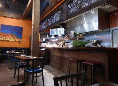 Barra Fion Tapas & Barrel