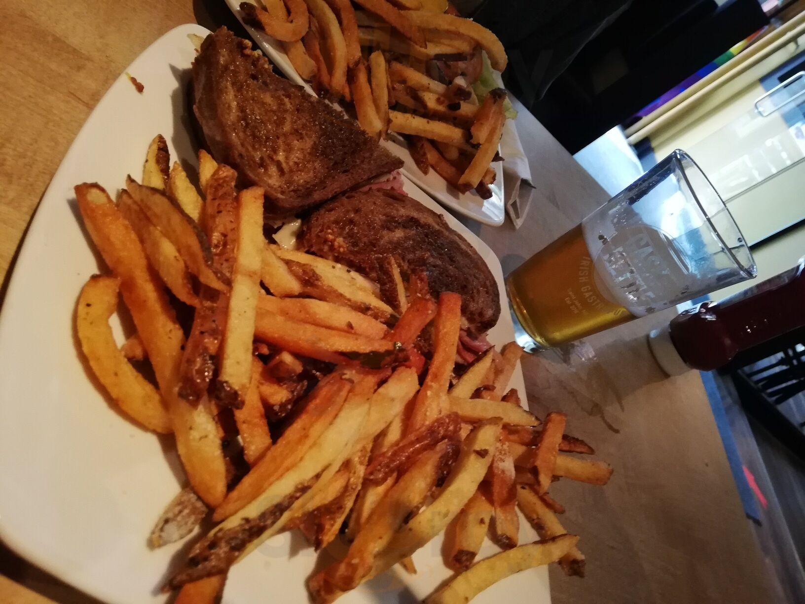 Cask & Kettle Irish Gastropub